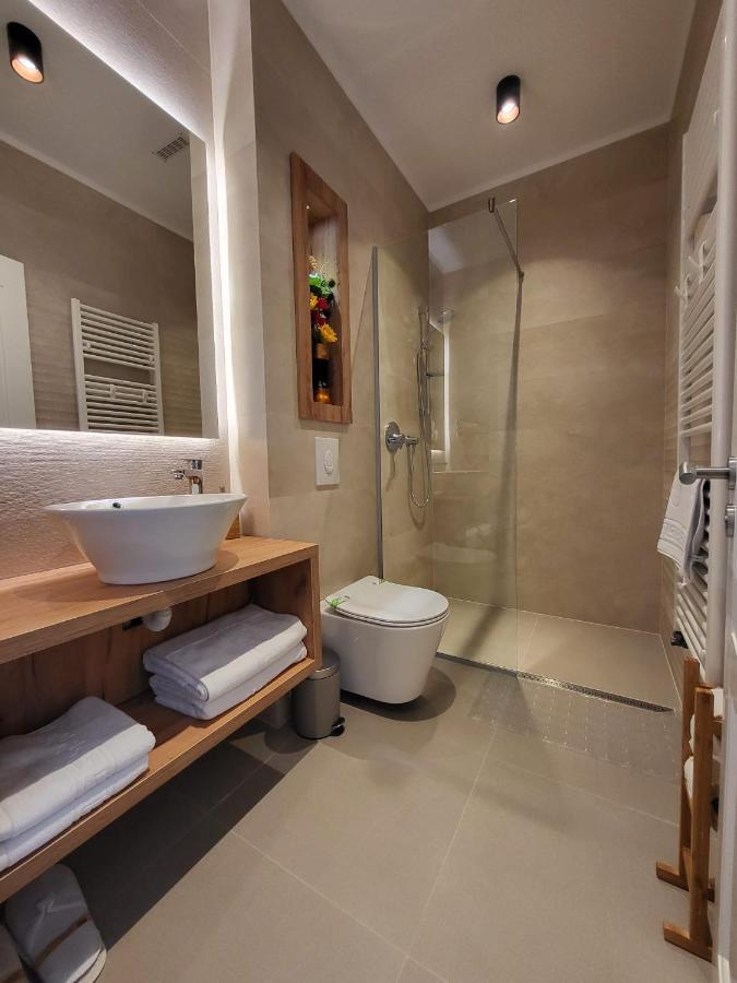 Hotel Excellence 布加勒斯特 外观 照片