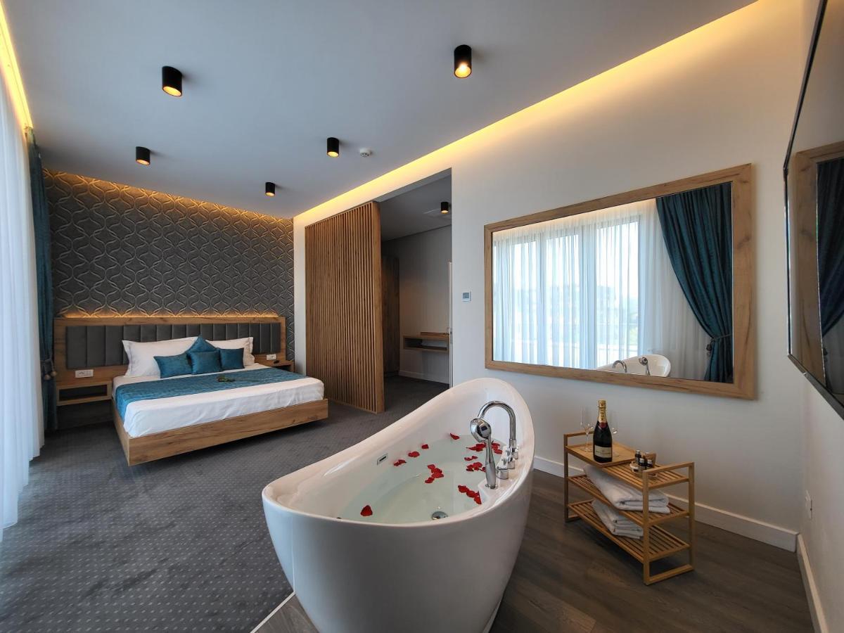 Hotel Excellence 布加勒斯特 外观 照片