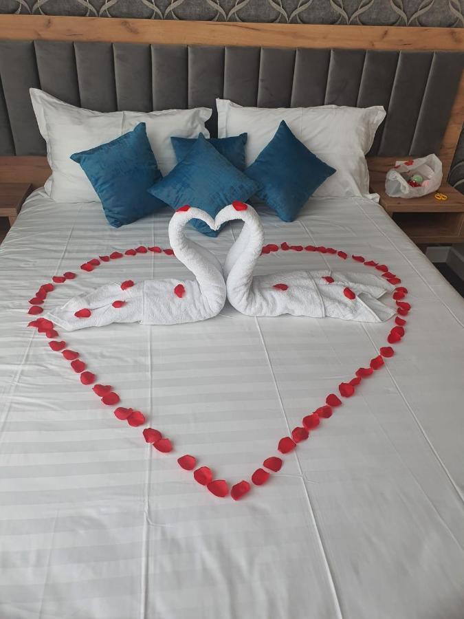 Hotel Excellence 布加勒斯特 外观 照片