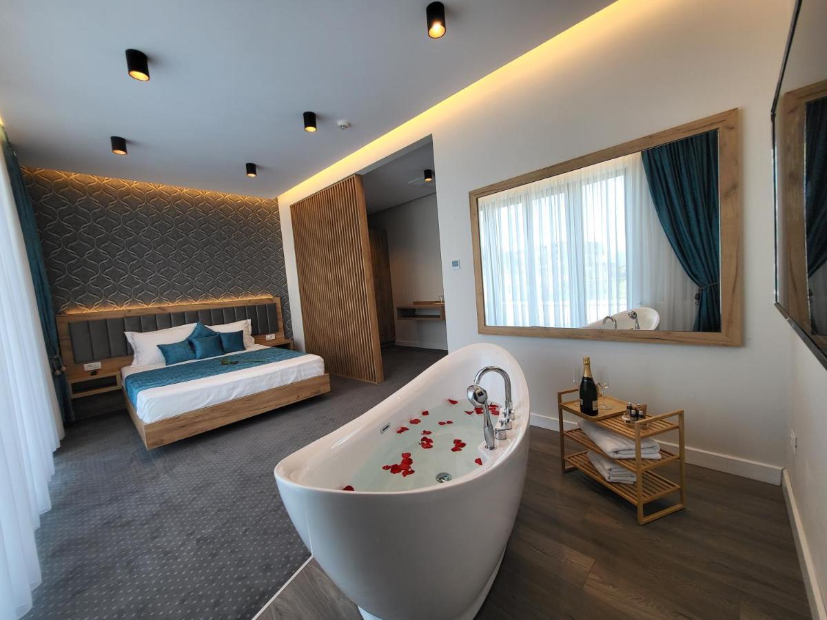 Hotel Excellence 布加勒斯特 外观 照片